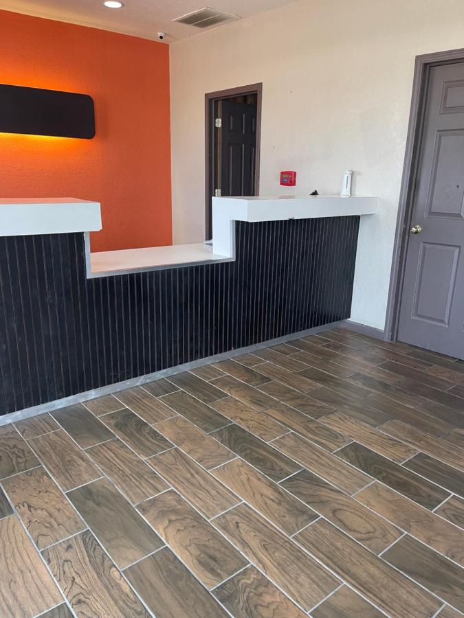 Mattoon Relax Inn & Suites المظهر الخارجي الصورة