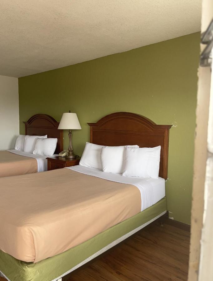 Mattoon Relax Inn & Suites المظهر الخارجي الصورة