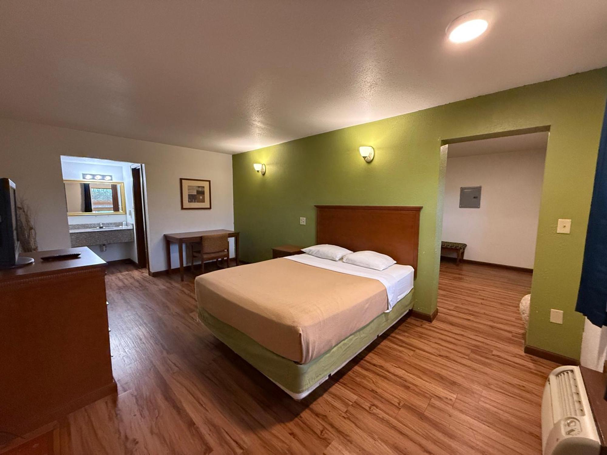Mattoon Relax Inn & Suites المظهر الخارجي الصورة